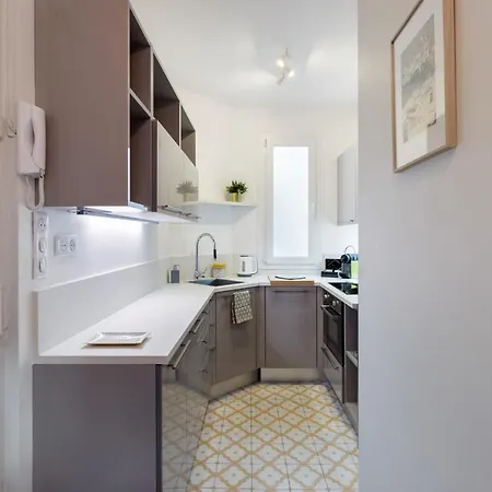Apartamento Montmartre - Cozy For 2 Guests *