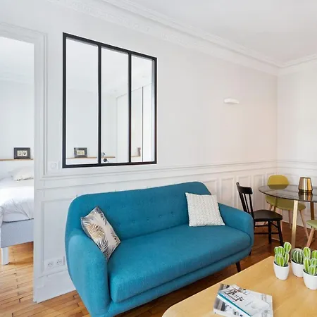 Apartamento Montmartre - Cozy For 2 Guests *